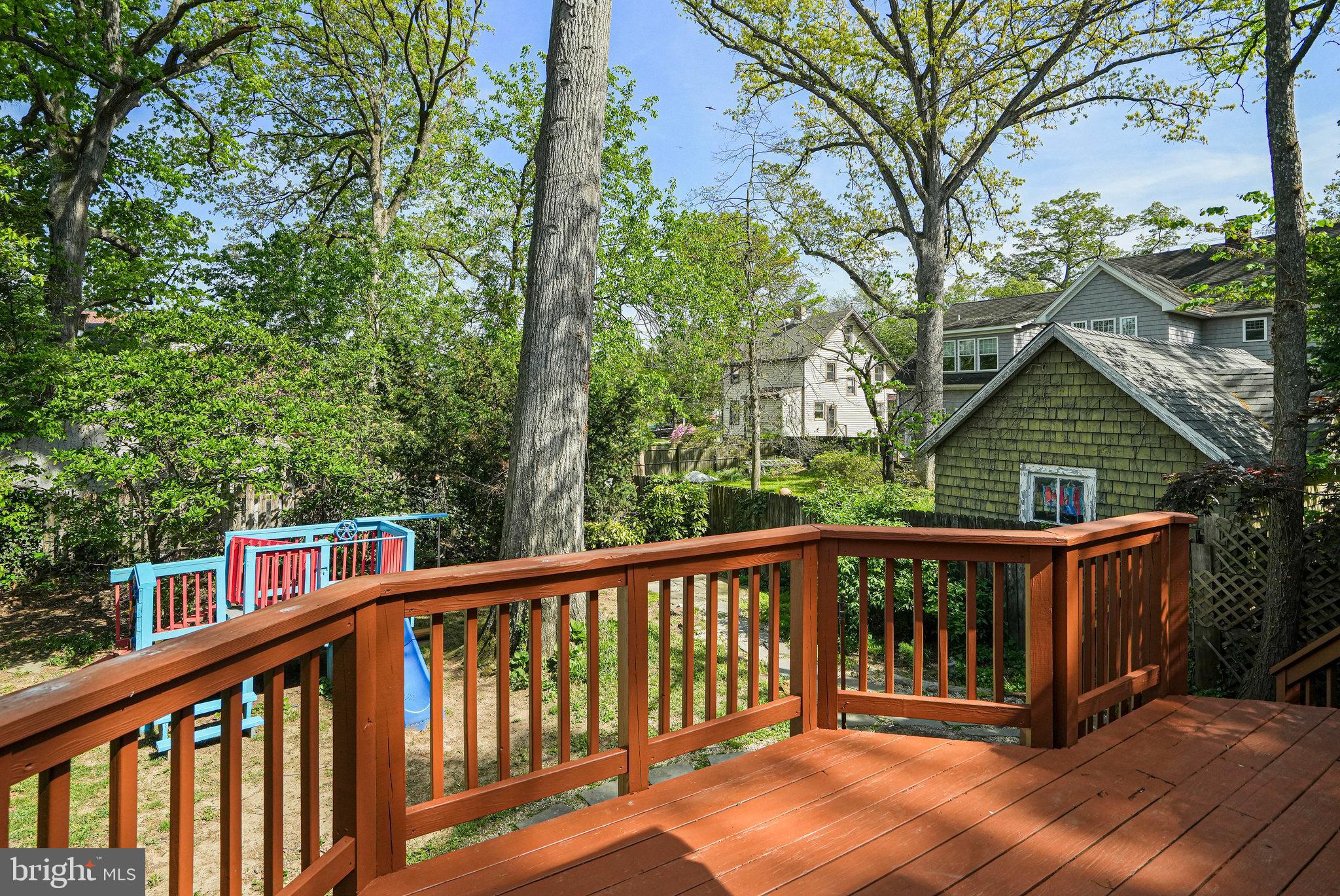 RIVERDALE PARK - Residential