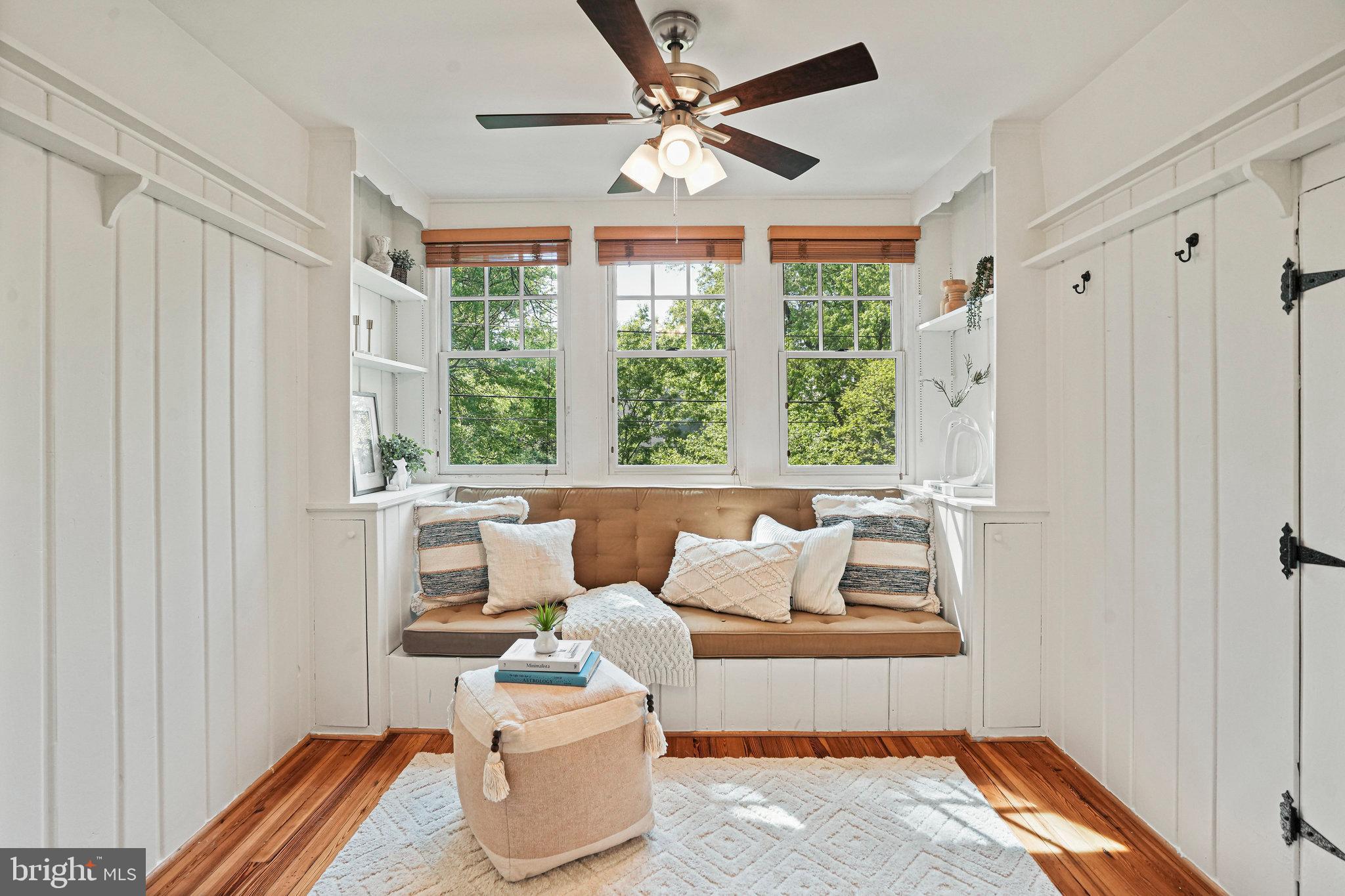 RIVERDALE PARK - Residential