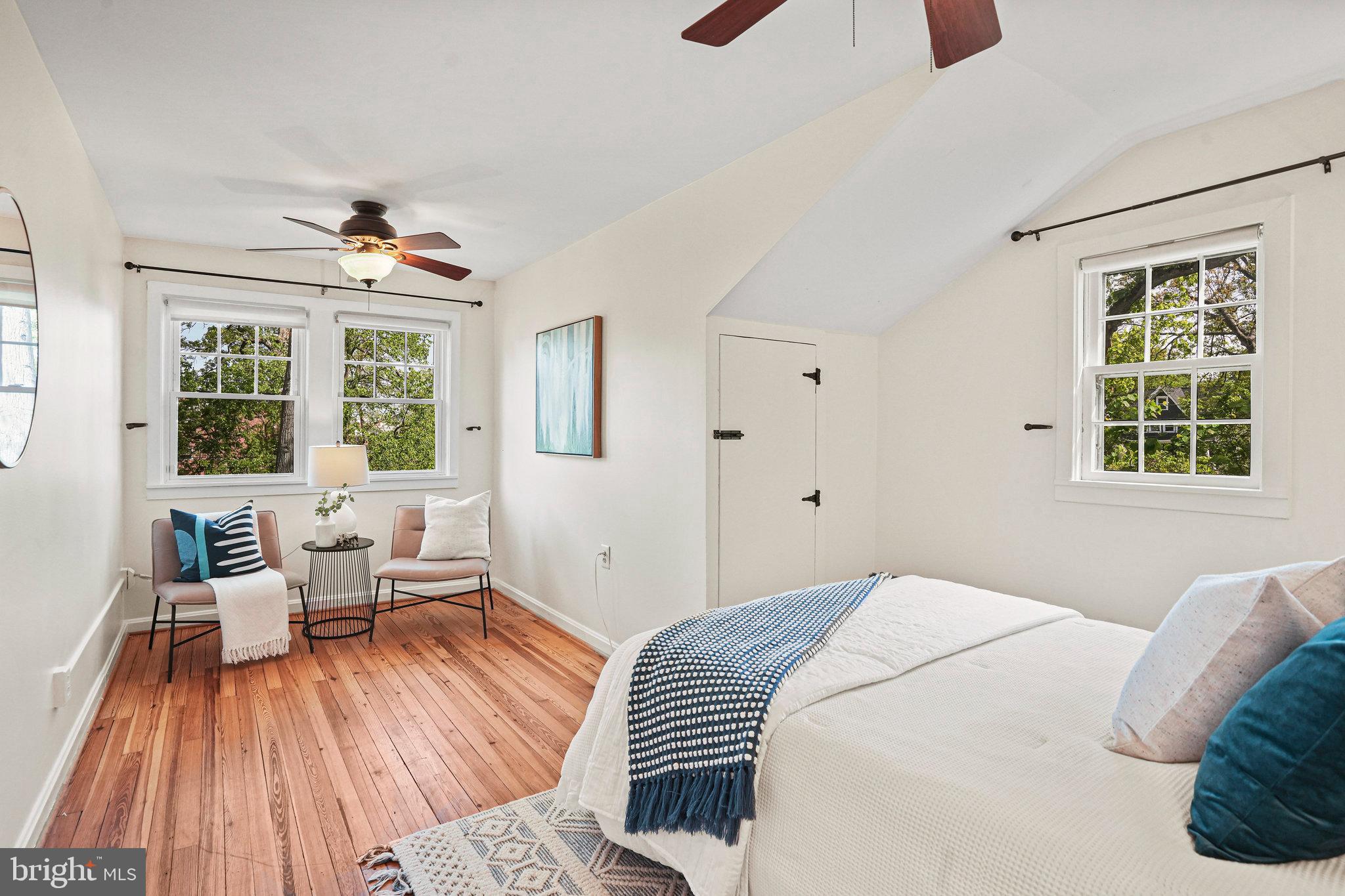 RIVERDALE PARK - Residential