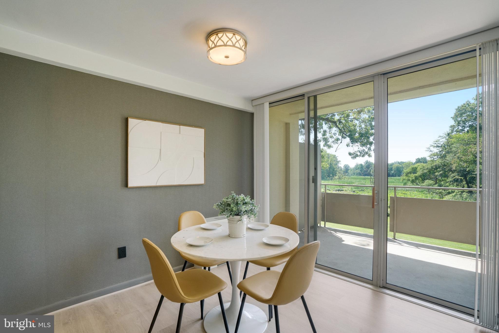 RIVER TOWERS - Residential