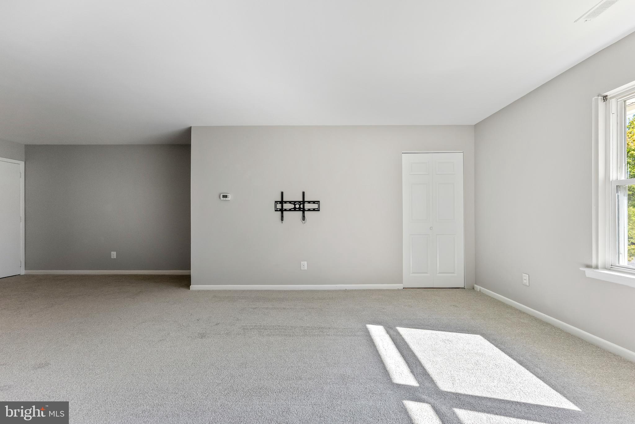 406 WINDING WAY