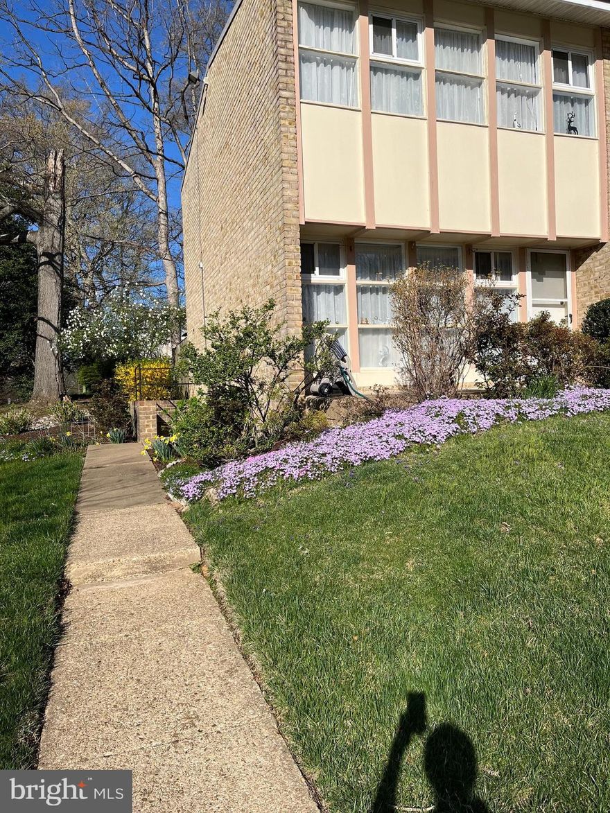 Priced to sell, the home is well maintained and budget-friendly, allowing the new owner the flexibility to put in their personal touch.