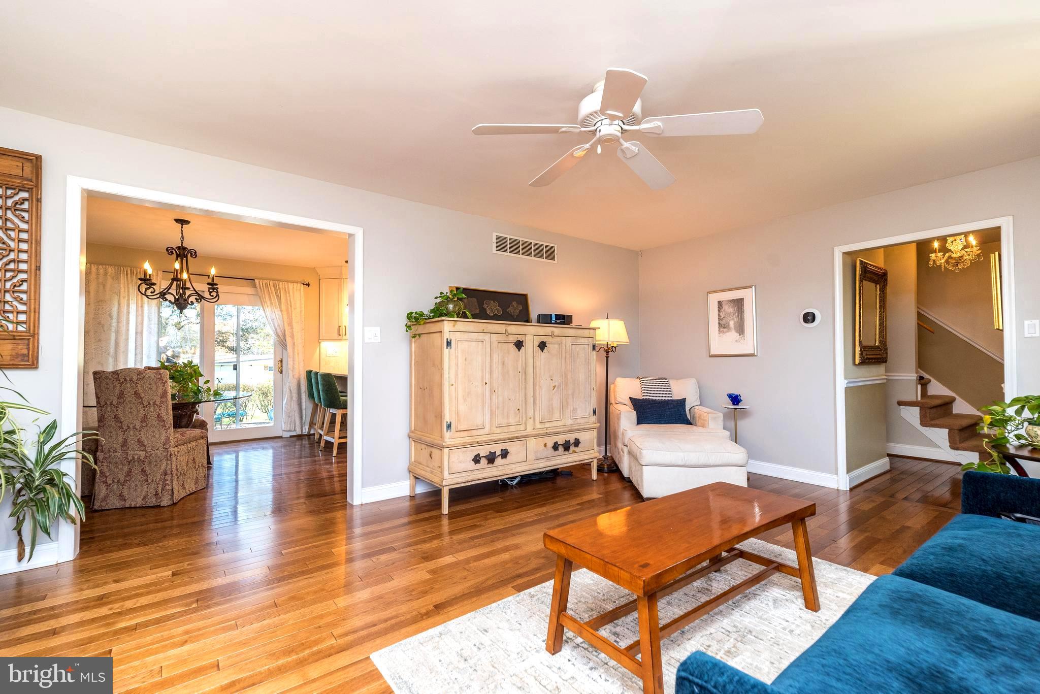 LANSDALE - Residential