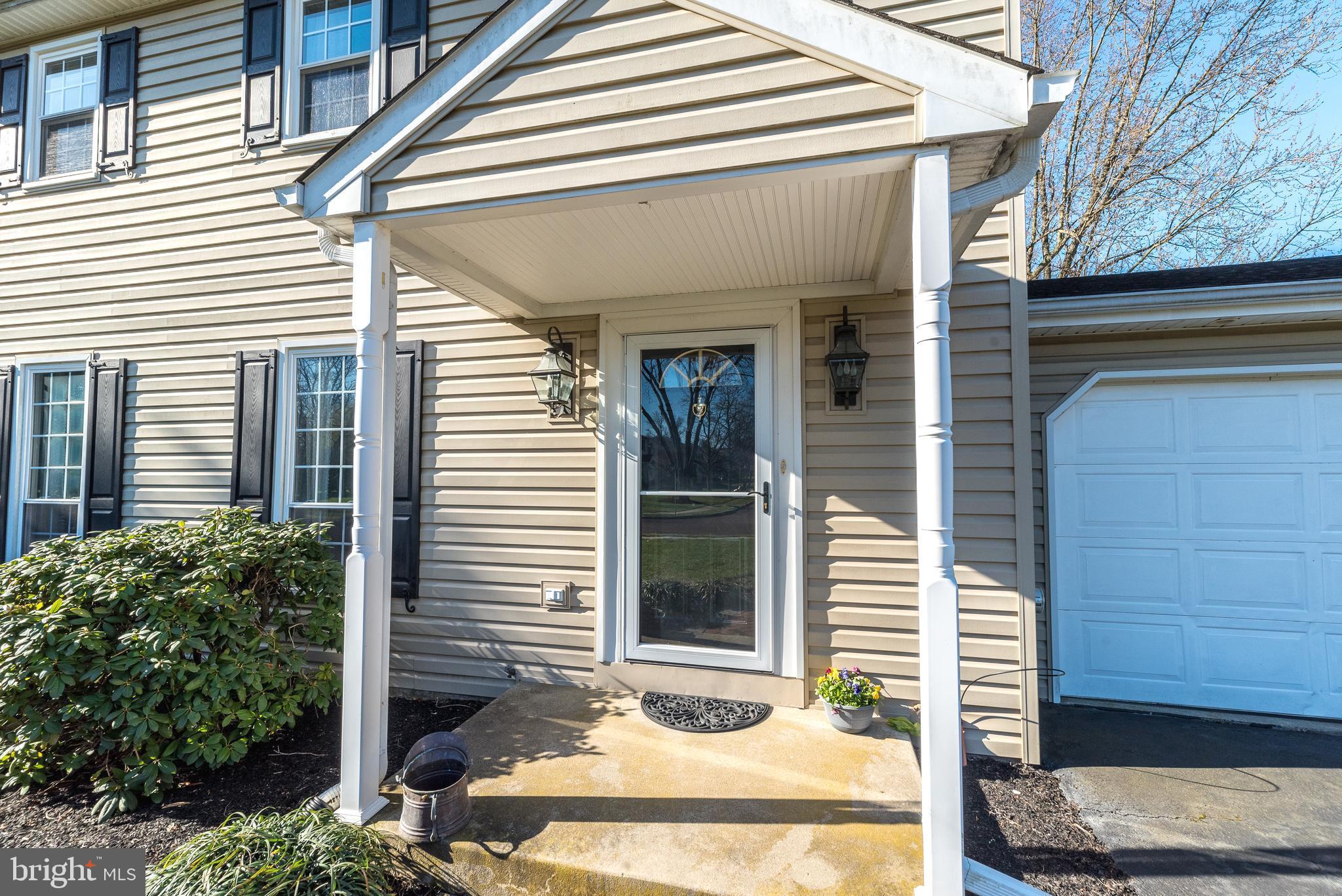 LANSDALE - Residential