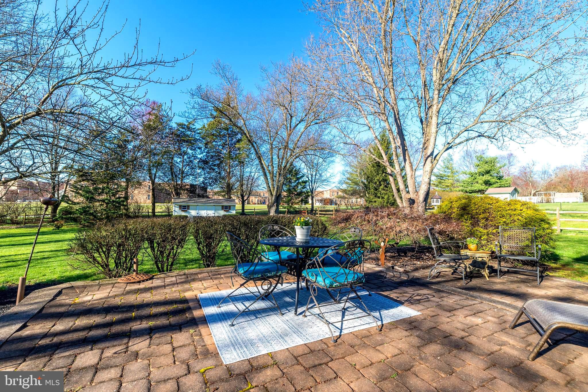 LANSDALE - Residential