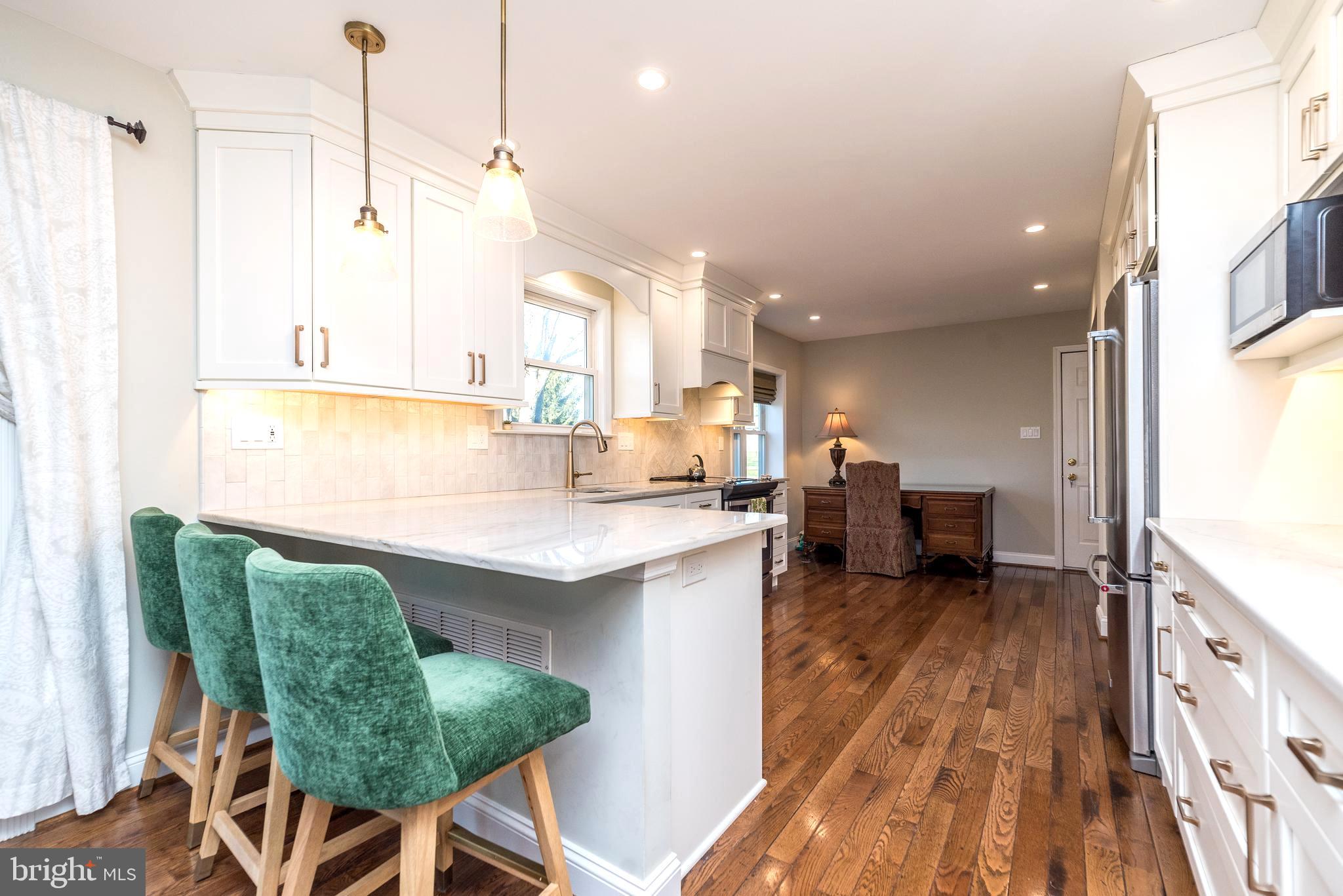 LANSDALE - Residential