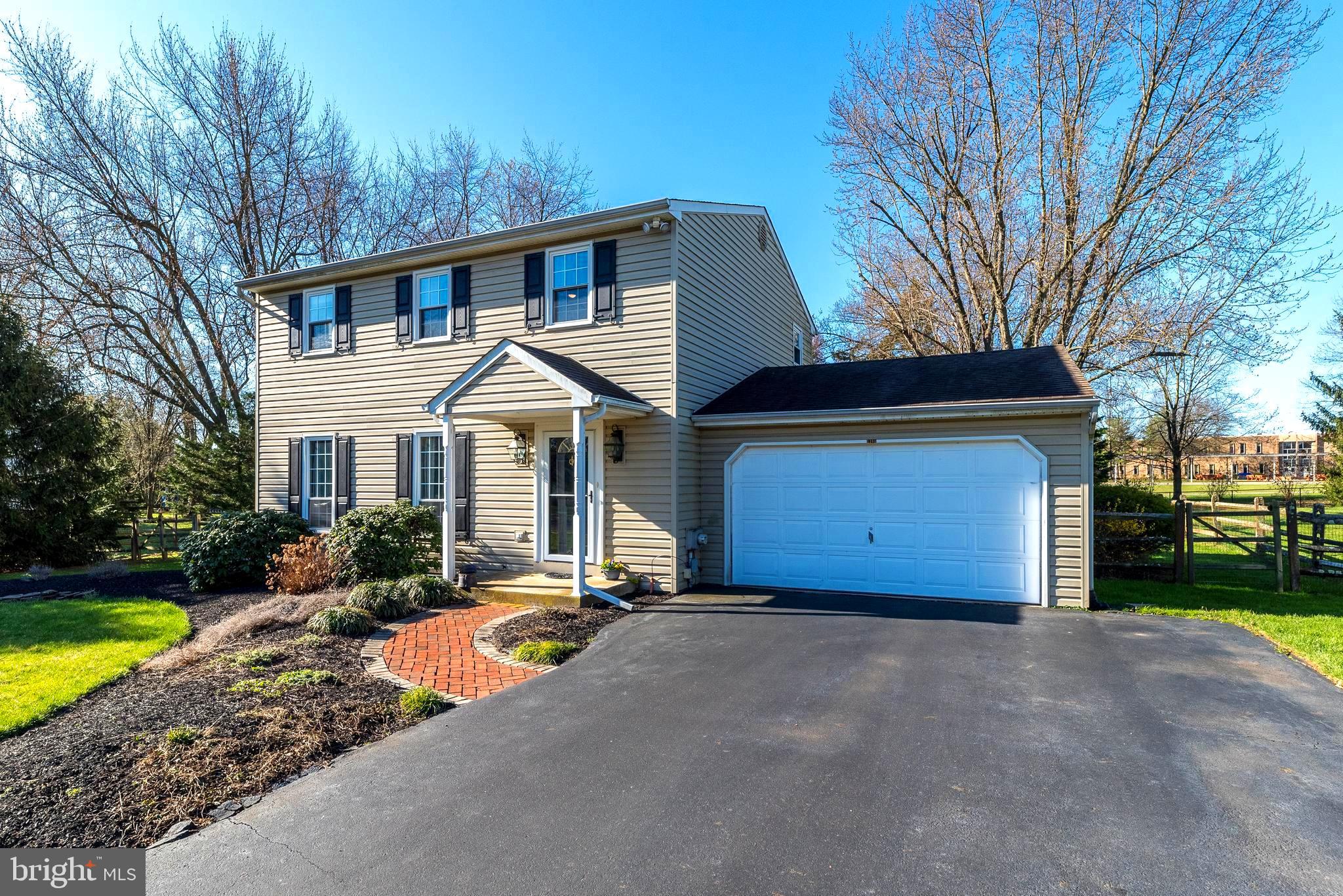 LANSDALE - Residential
