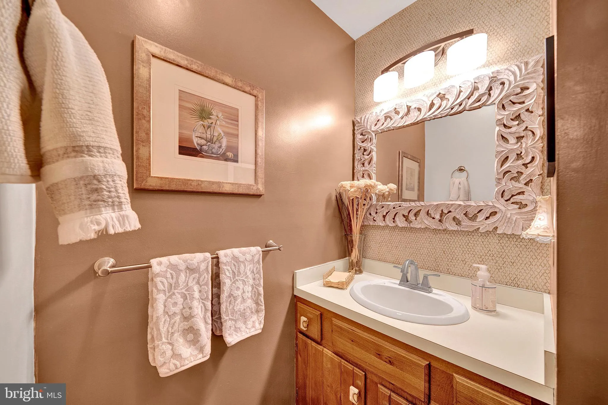 Titusville, New Jersey 08560, United States, 4 Bedrooms Bedrooms, ,3 BathroomsBathrooms,Residential,Active,179718