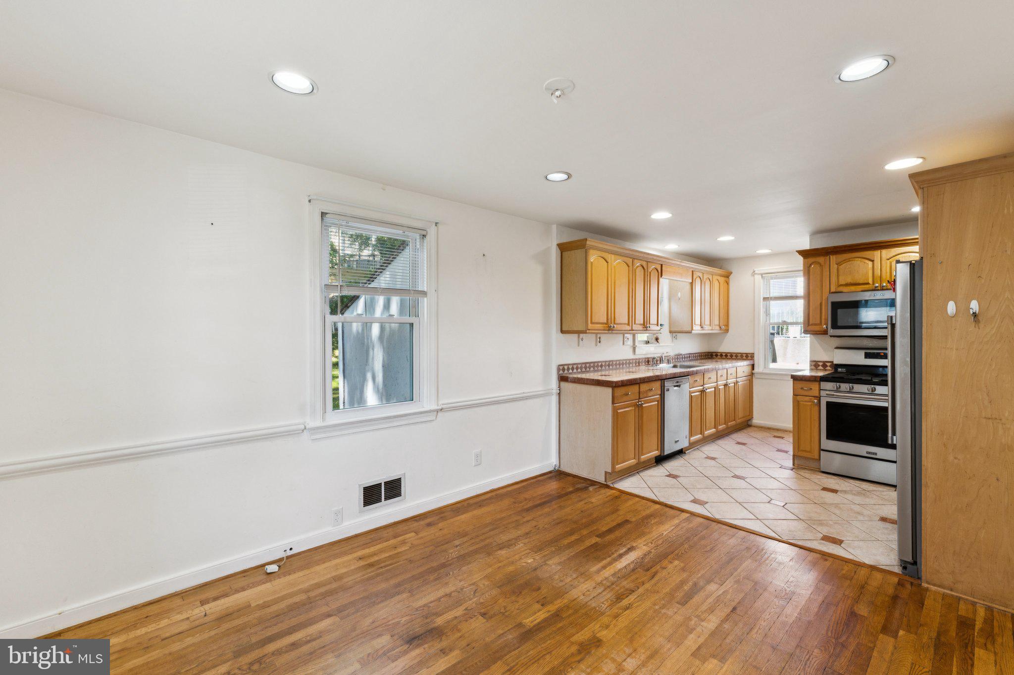 DOMINION HILLS - Residential