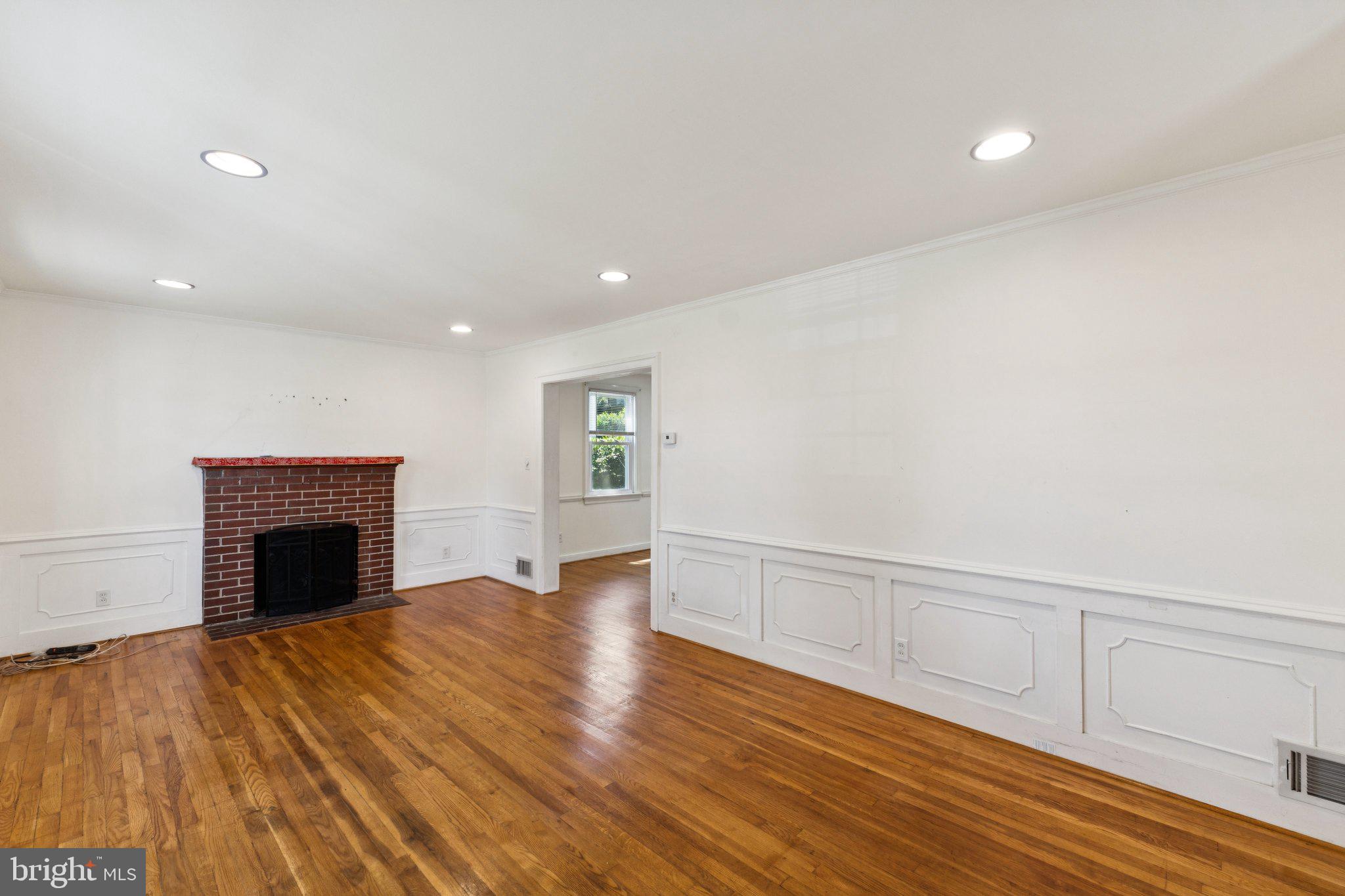 DOMINION HILLS - Residential