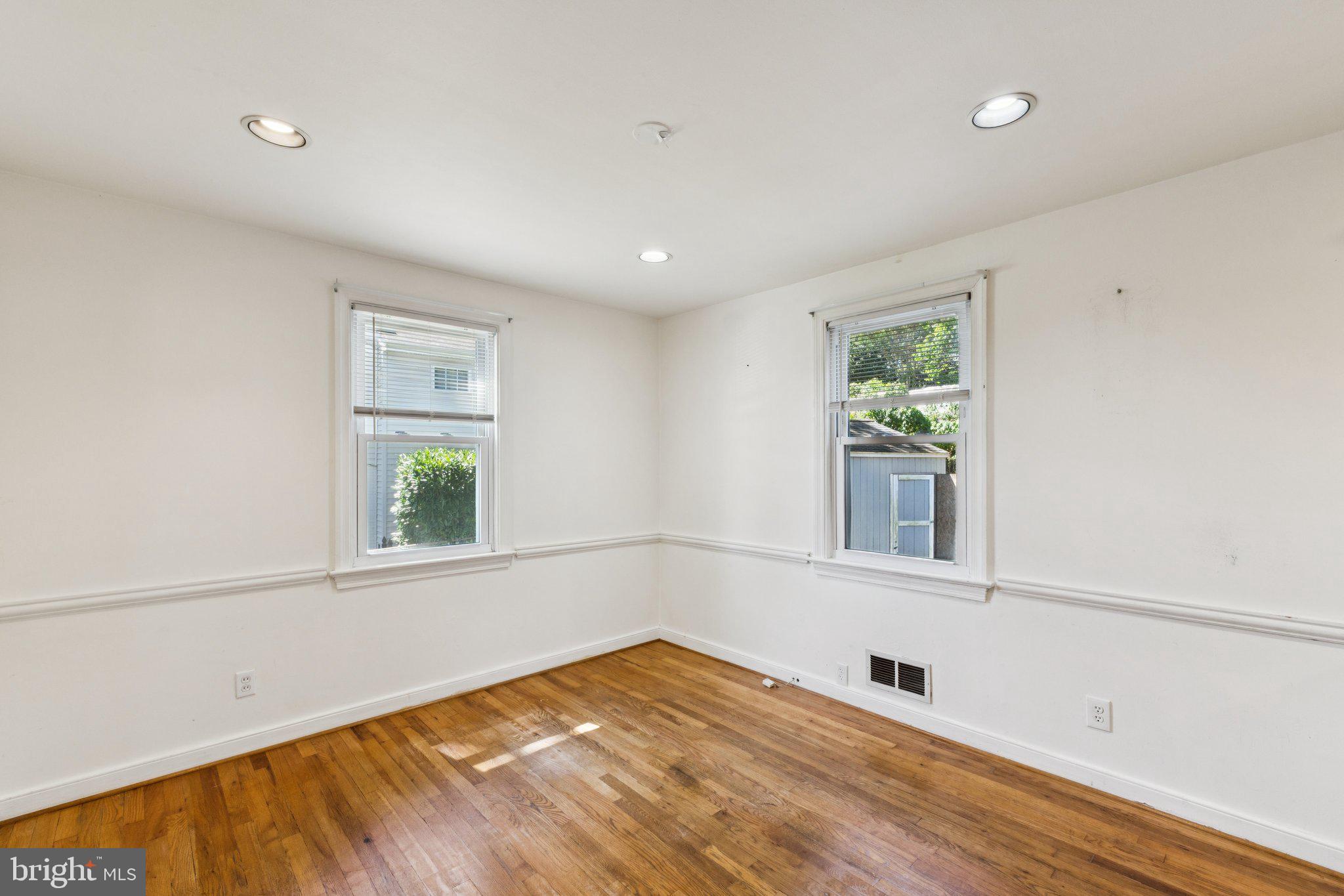 DOMINION HILLS - Residential