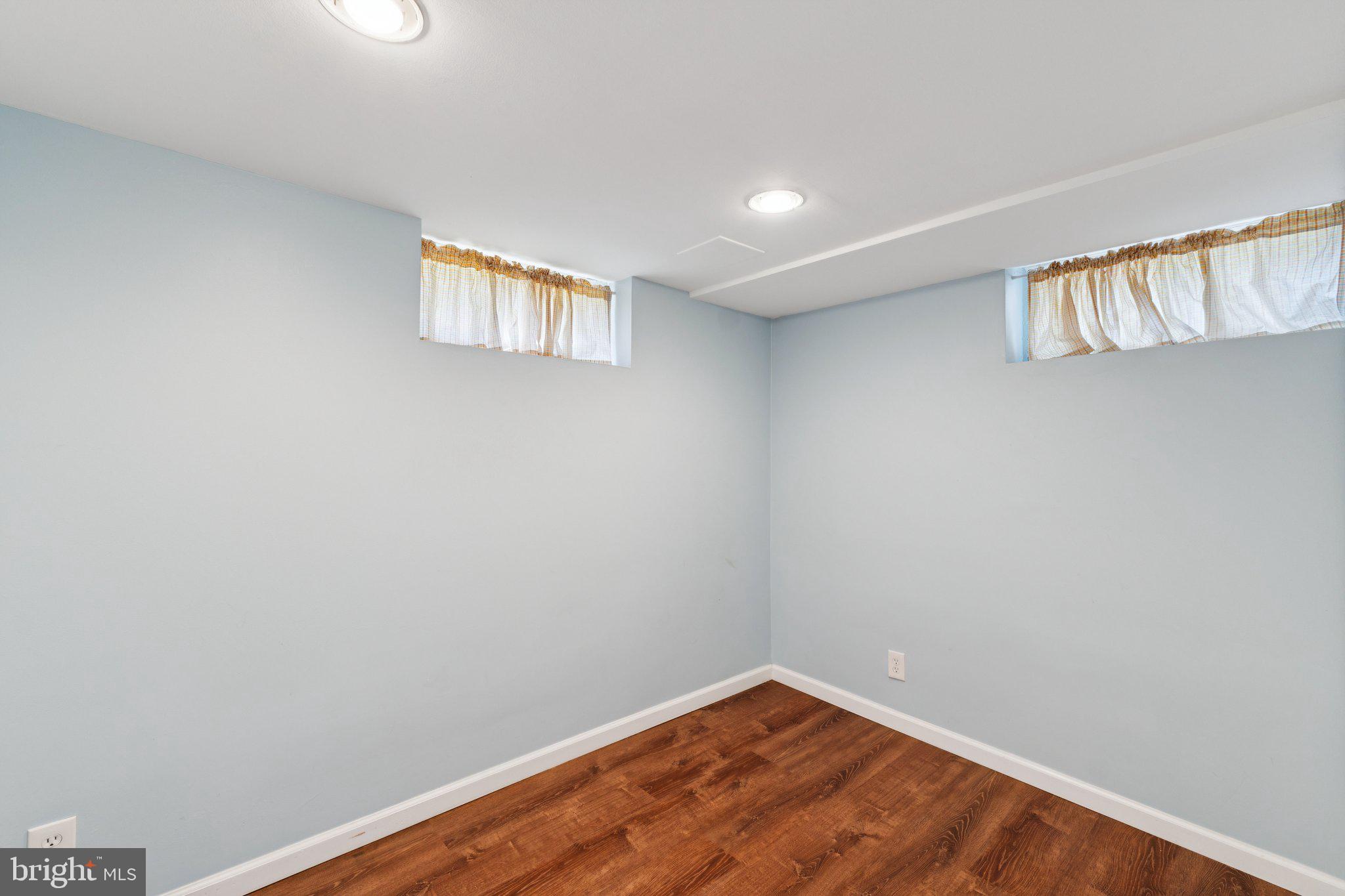 DOMINION HILLS - Residential