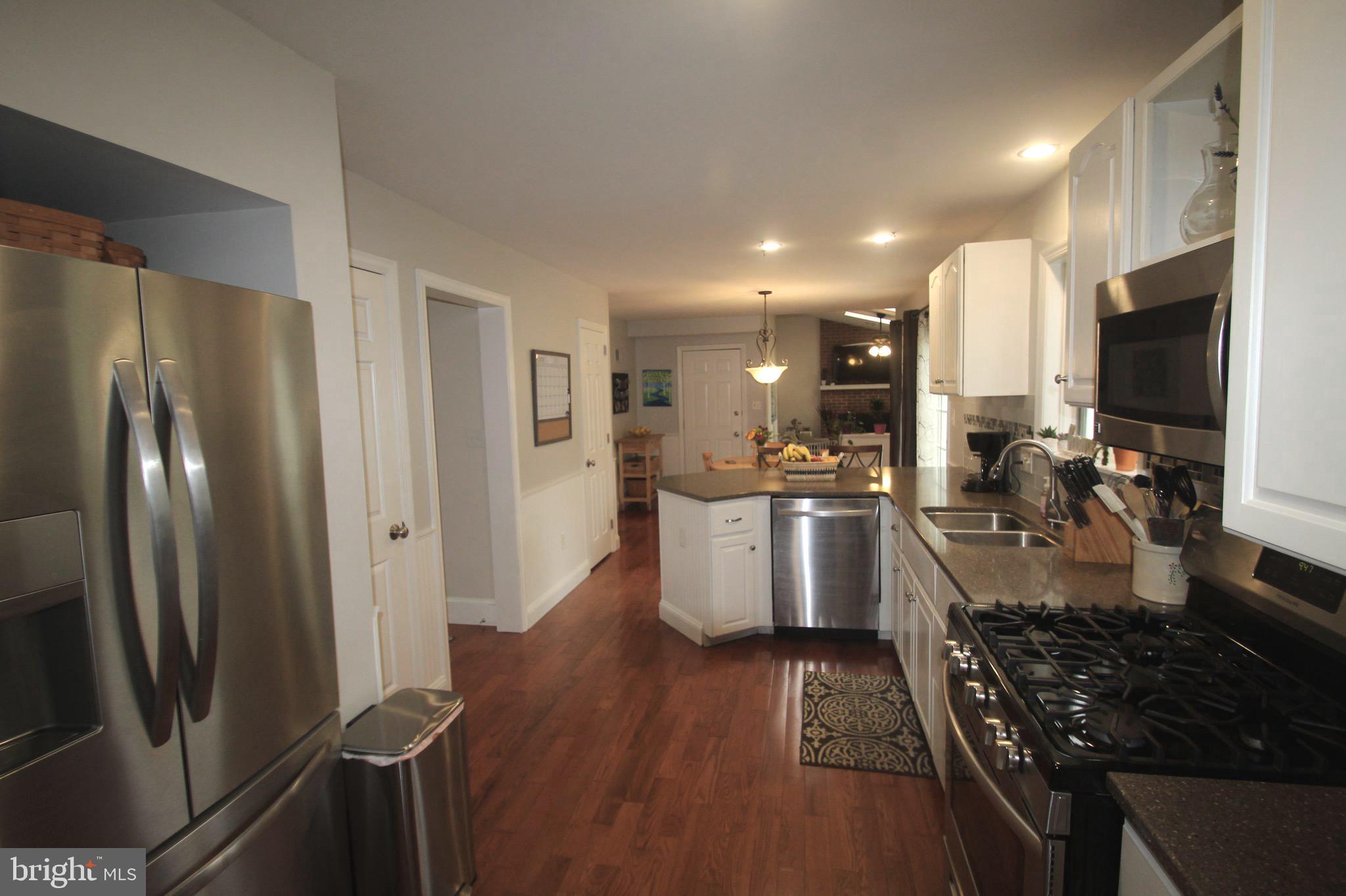 PARKSIDE ESTATES - Residential