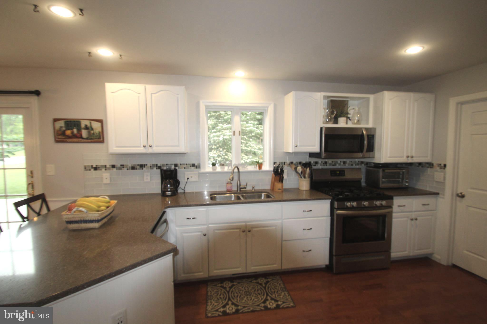 PARKSIDE ESTATES - Residential