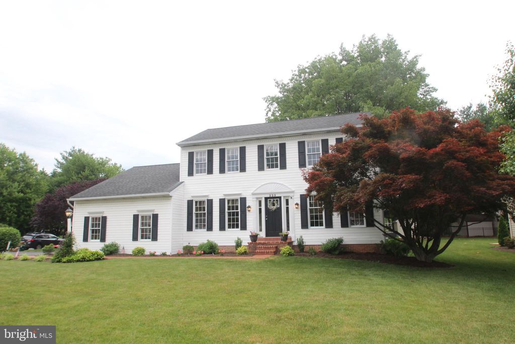 Photo of 225 S HOMESTEAD DR, LANDISVILLE, PA 17538 (MLS # PALA2036390)