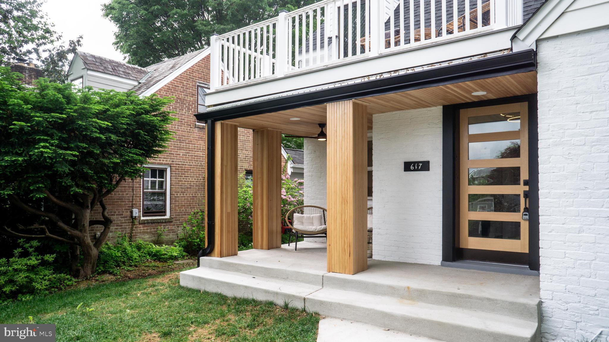 617 GREENBRIER DRIVE