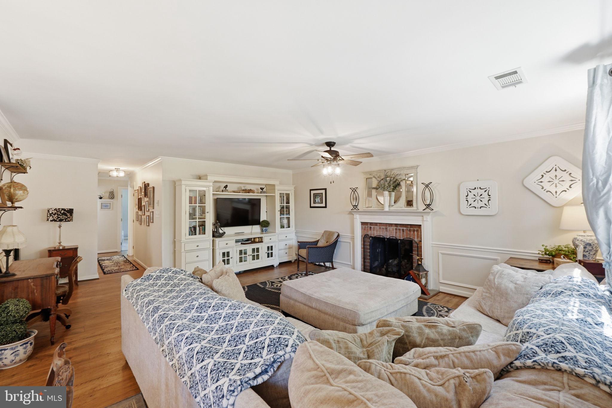MEADOW PARK - Residential