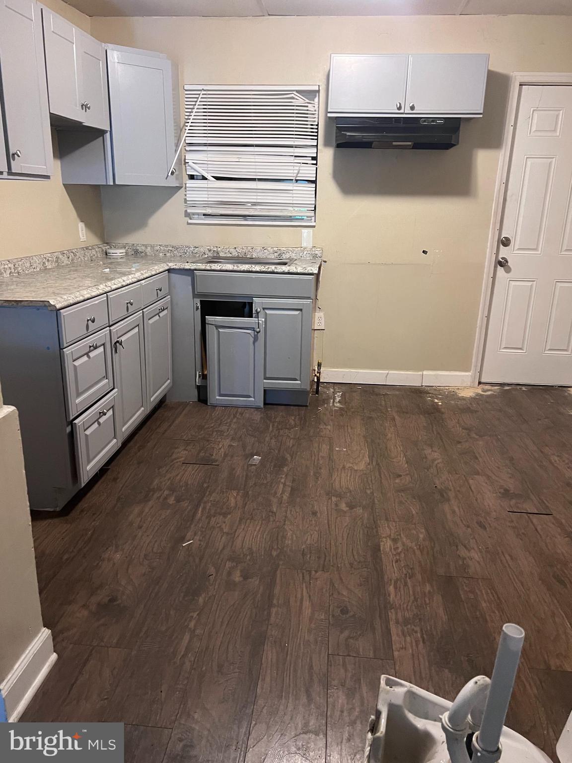 401 S VINCENT STREET