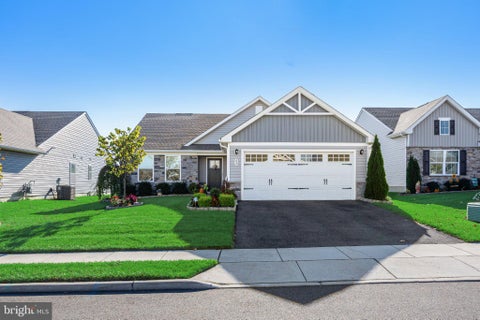 Photo of 82 Senators Way, BERLIN, NJ 08009 (MLS # NJCD2129424)