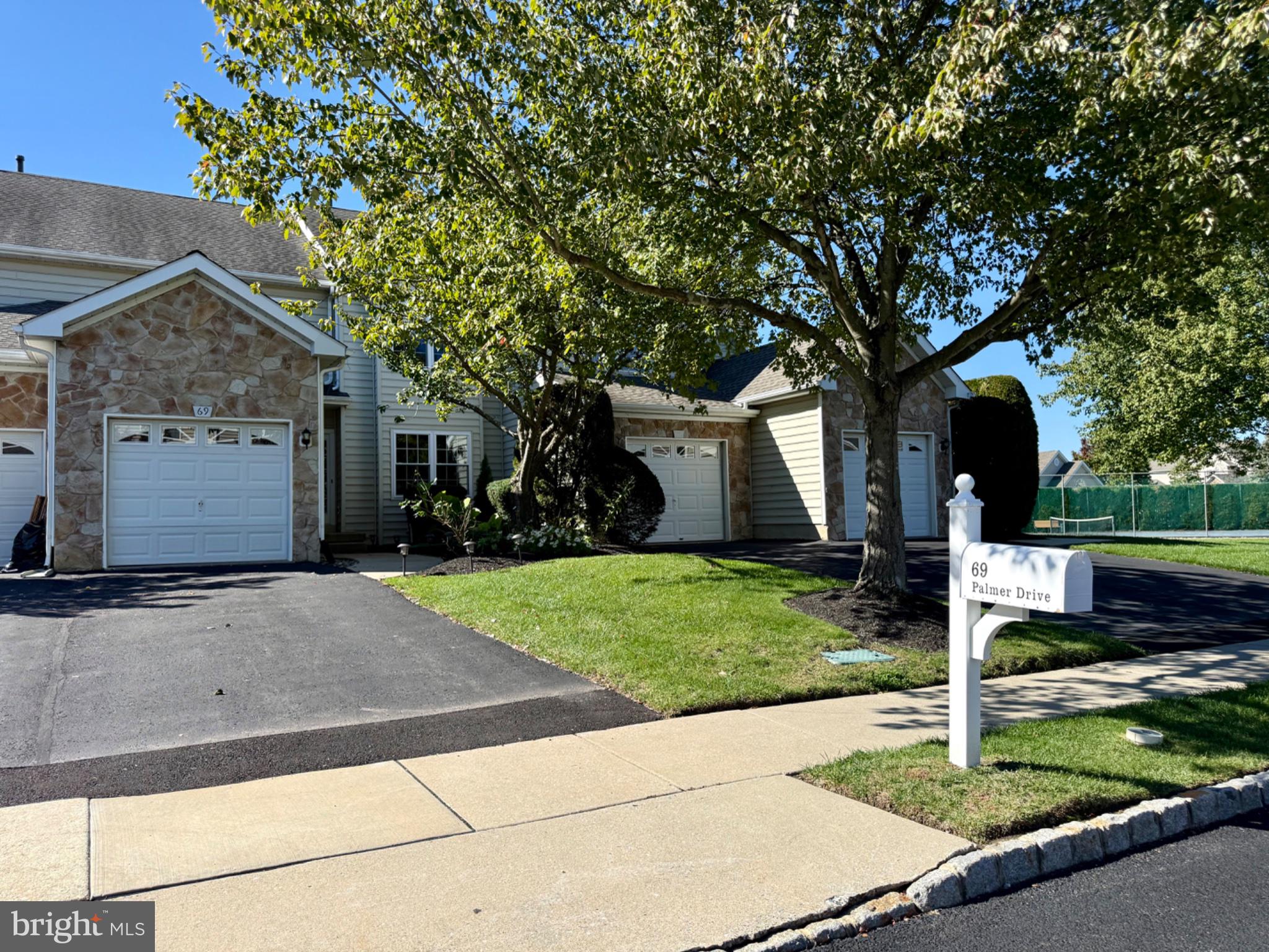 69 PALMER DRIVE