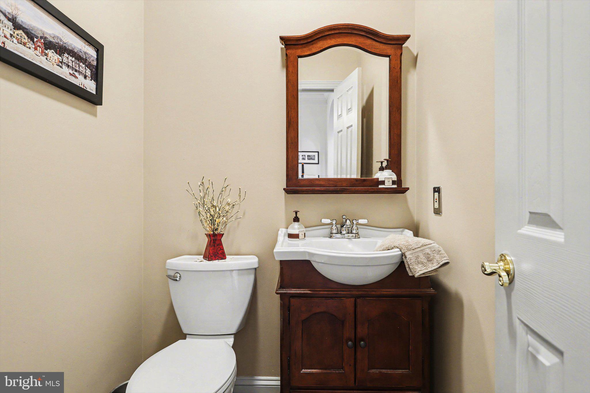 LOGAN DOWNS - Residential