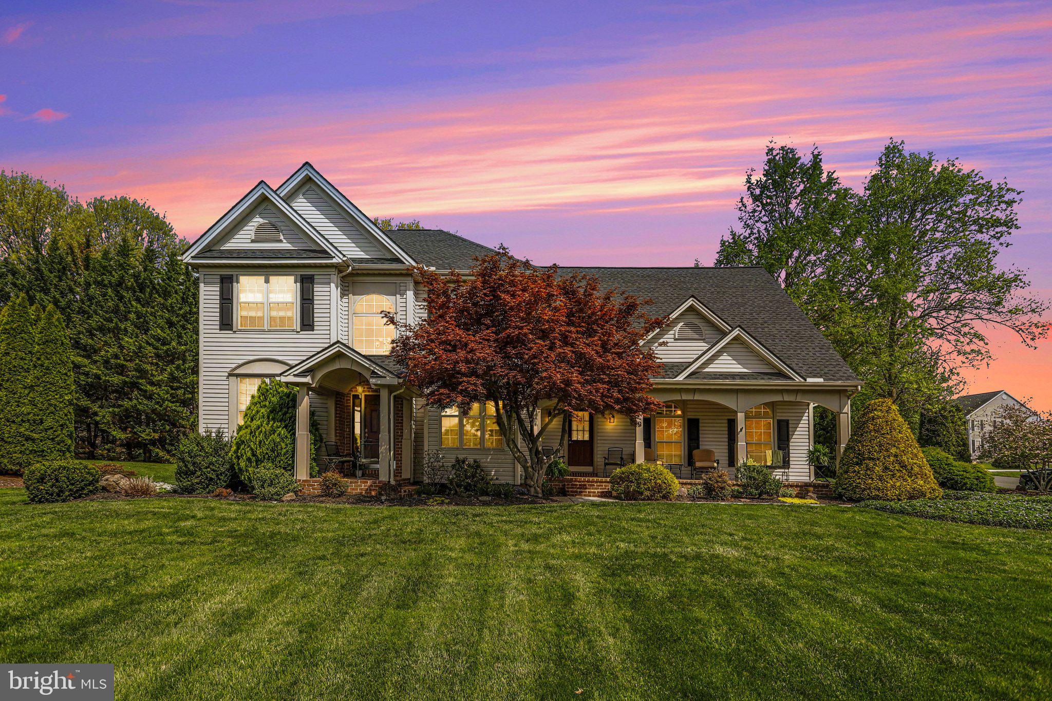 LOGAN DOWNS - Residential