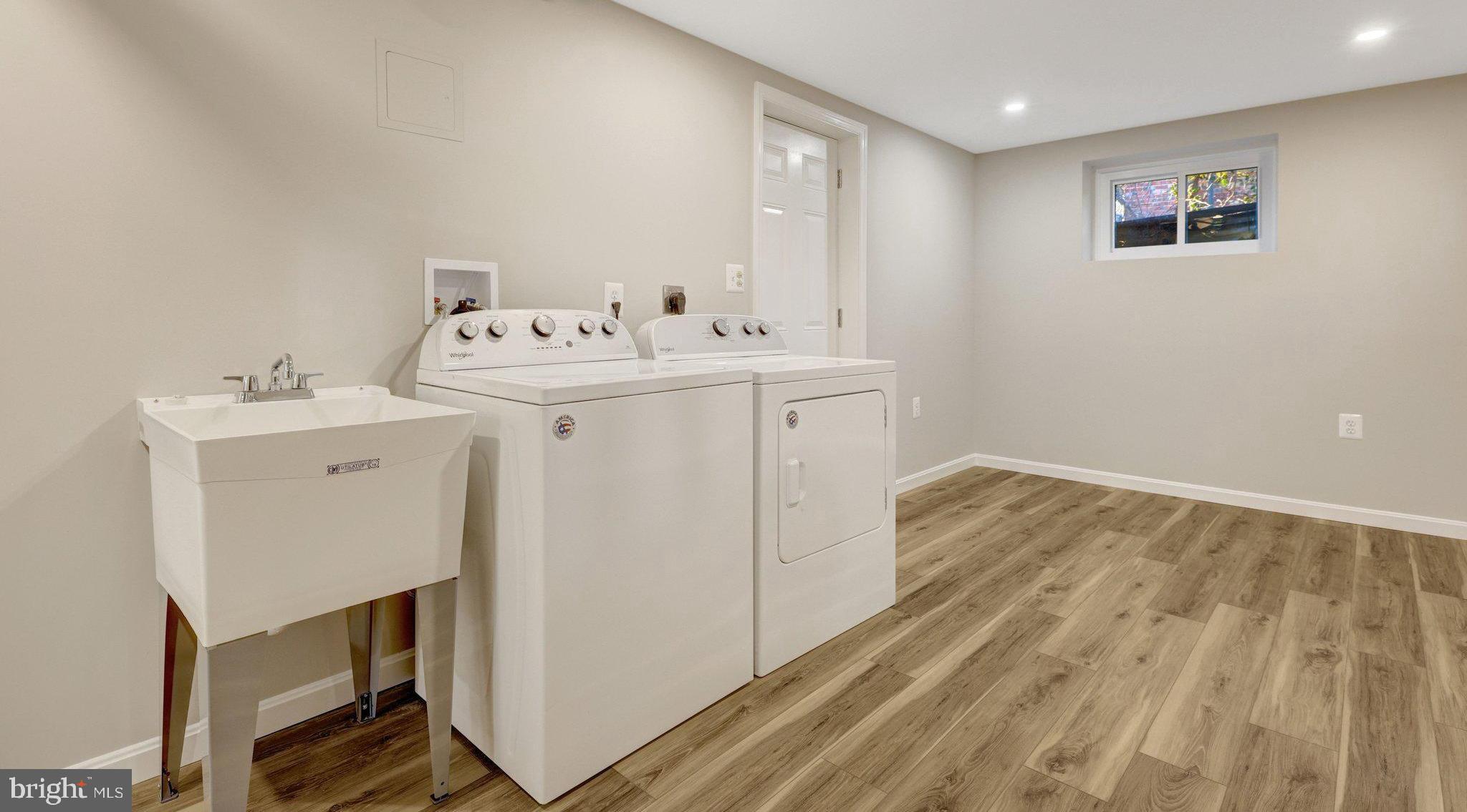 KINGS PARK WEST - Residential