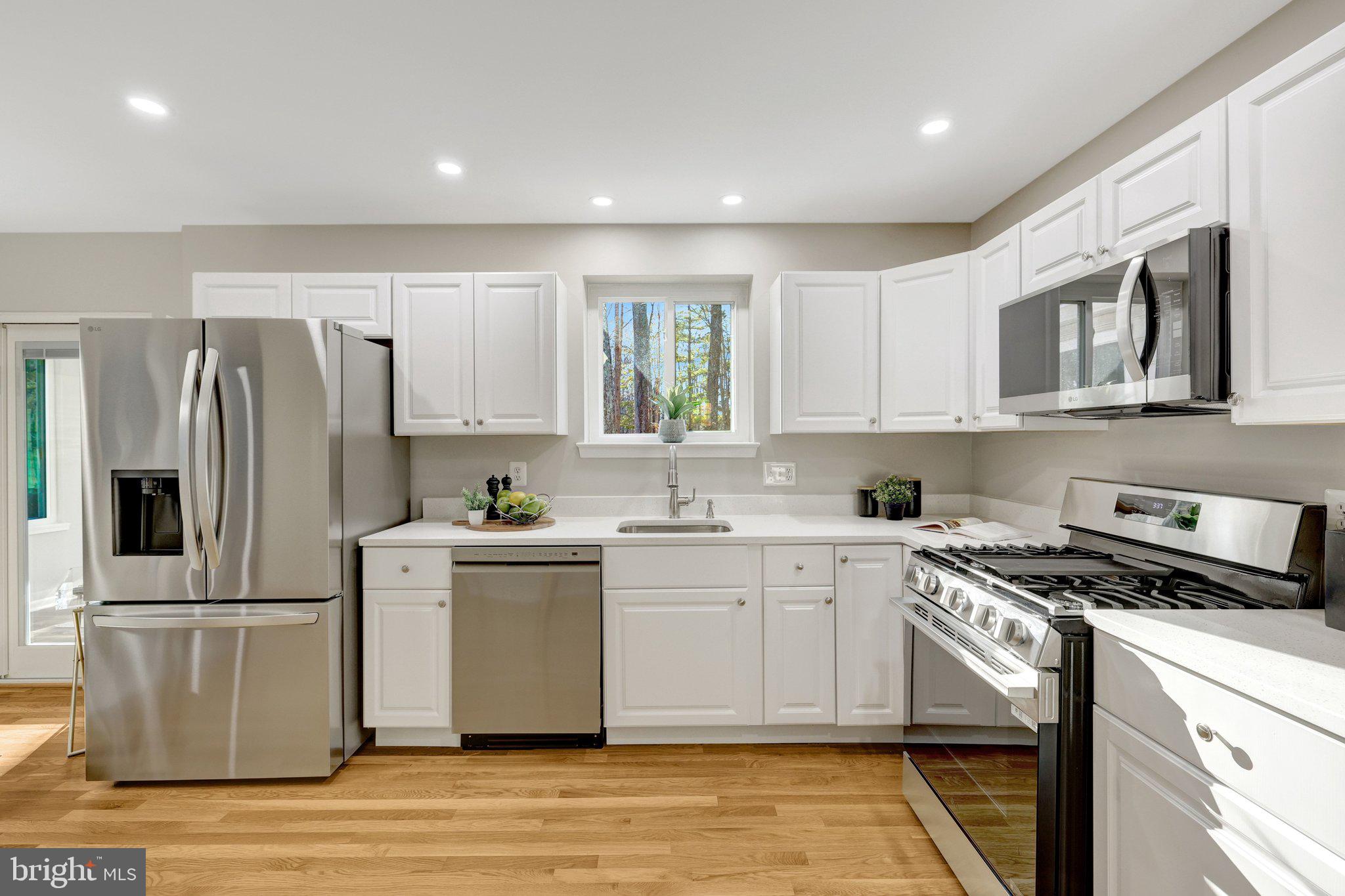 KINGS PARK WEST - Residential