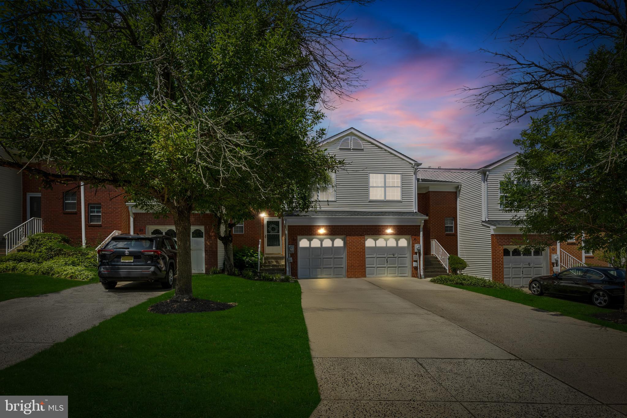 28 GARFIELD WAY