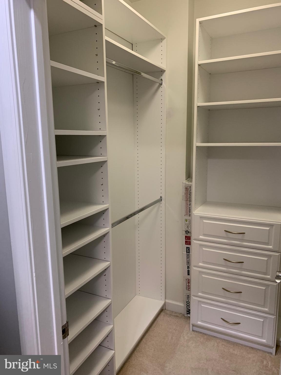 WATERFRONT SQUARE - Residential Lease