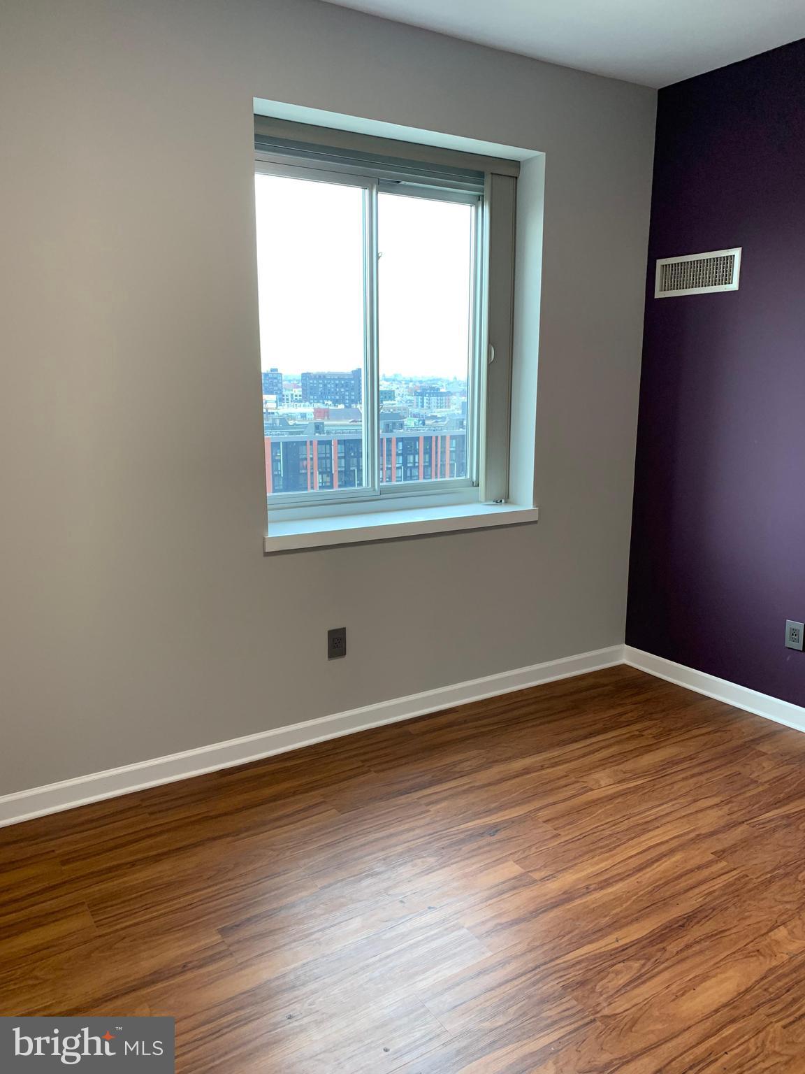 WATERFRONT SQUARE - Residential Lease