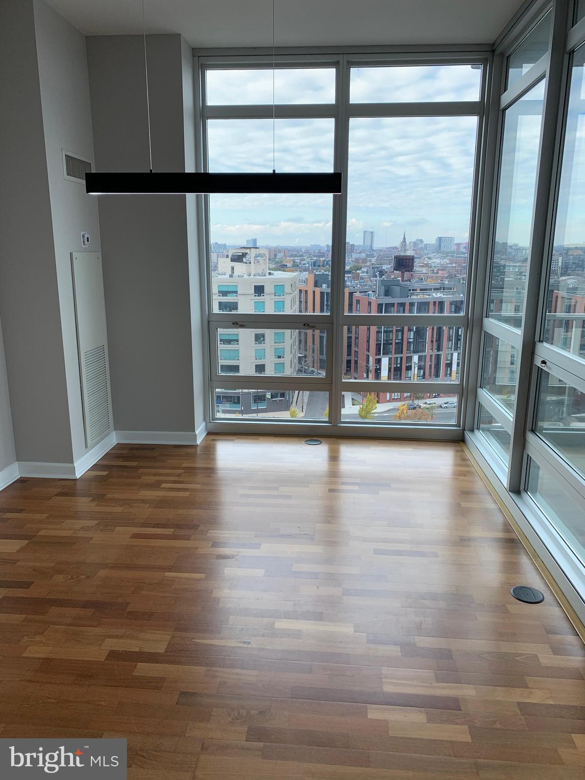 WATERFRONT SQUARE - Residential Lease