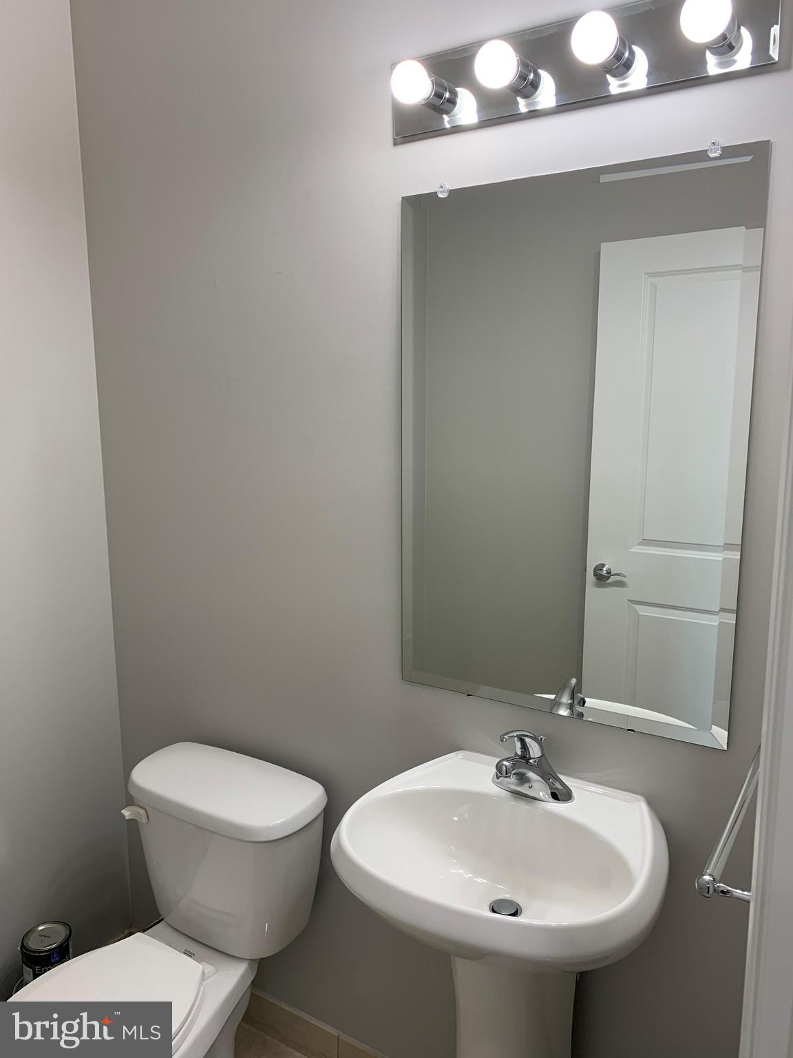 WATERFRONT SQUARE - Residential Lease