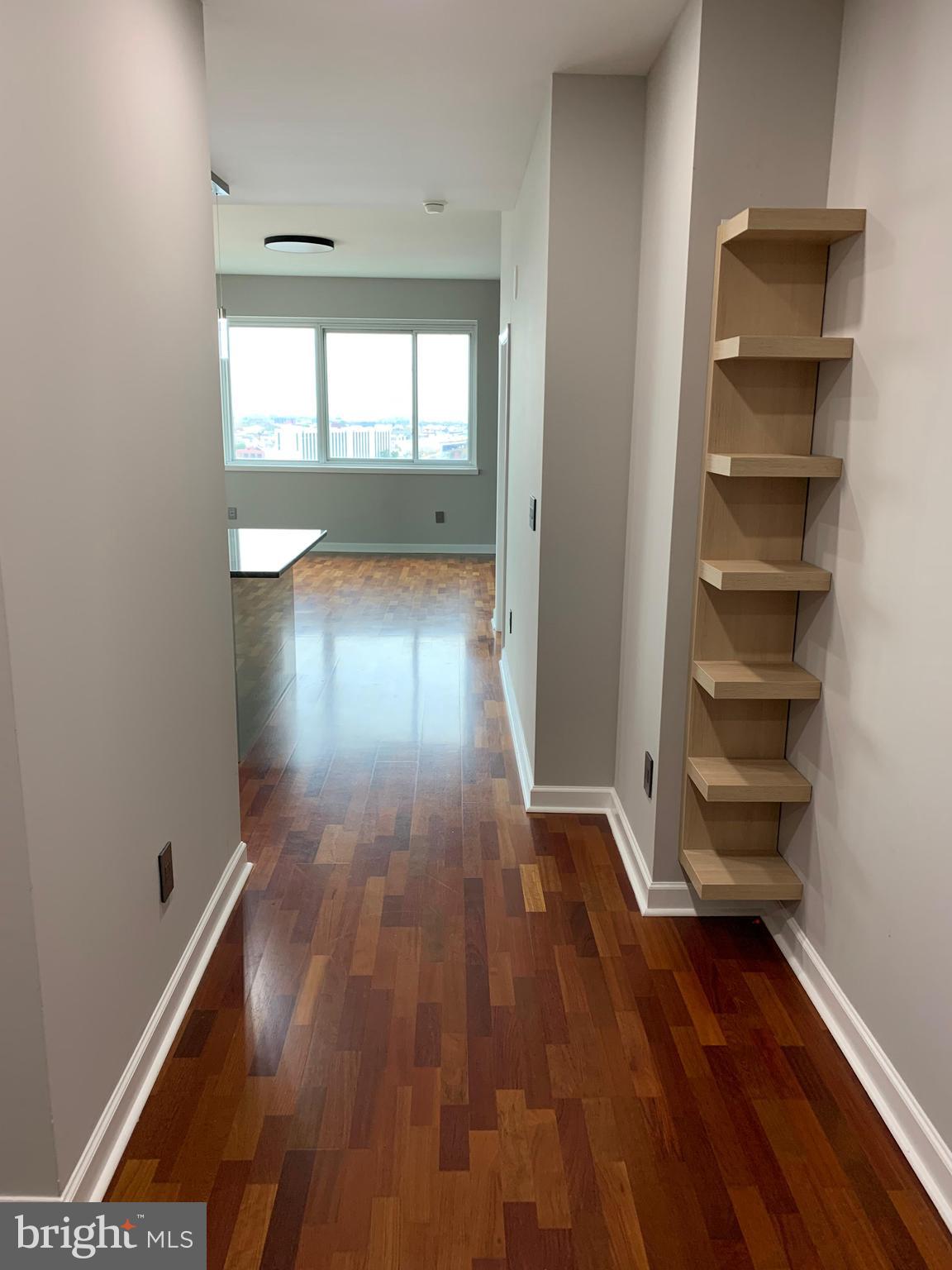 WATERFRONT SQUARE - Residential Lease