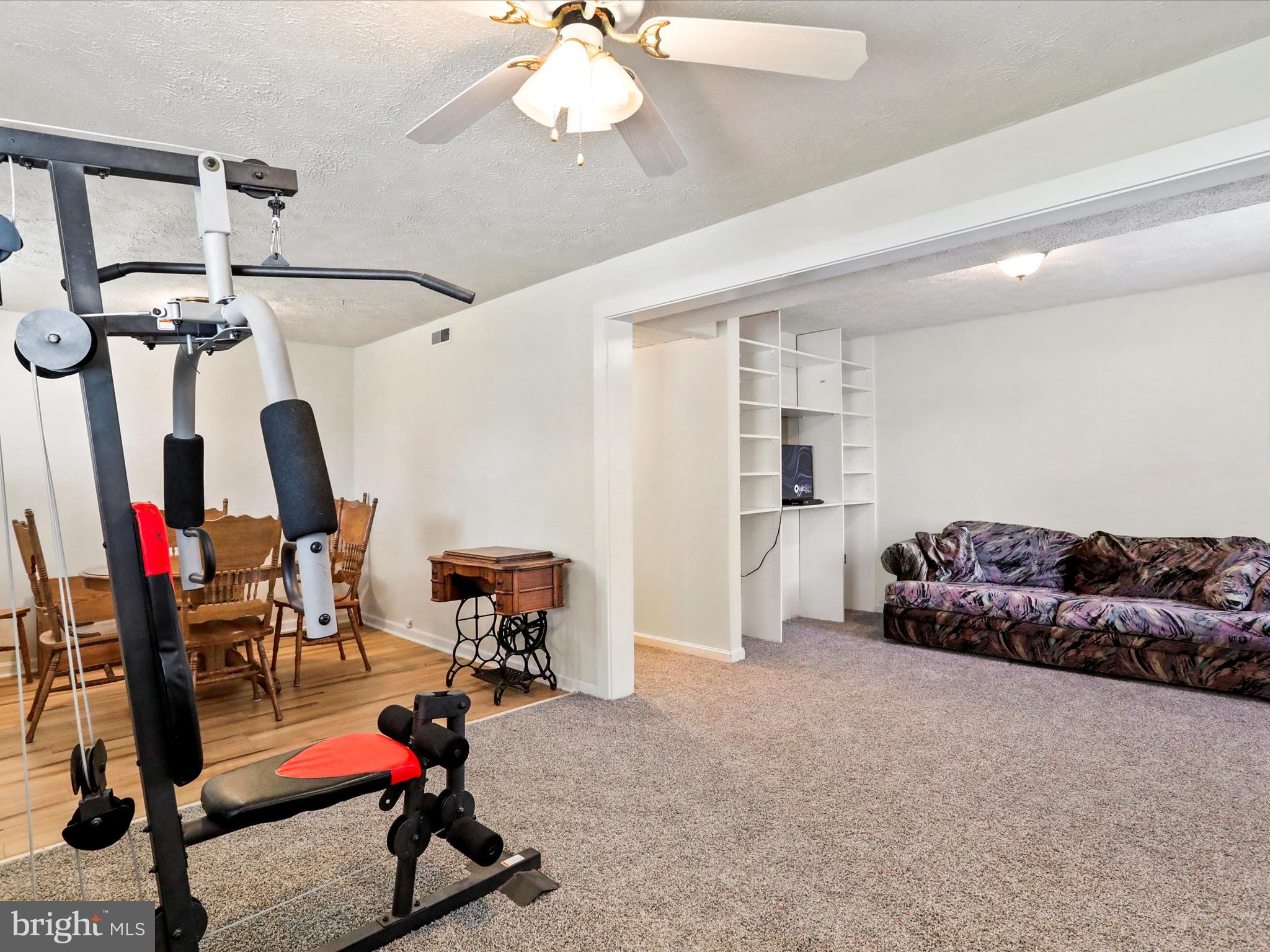 THE MEADOWS AT STRASBURG - Residential