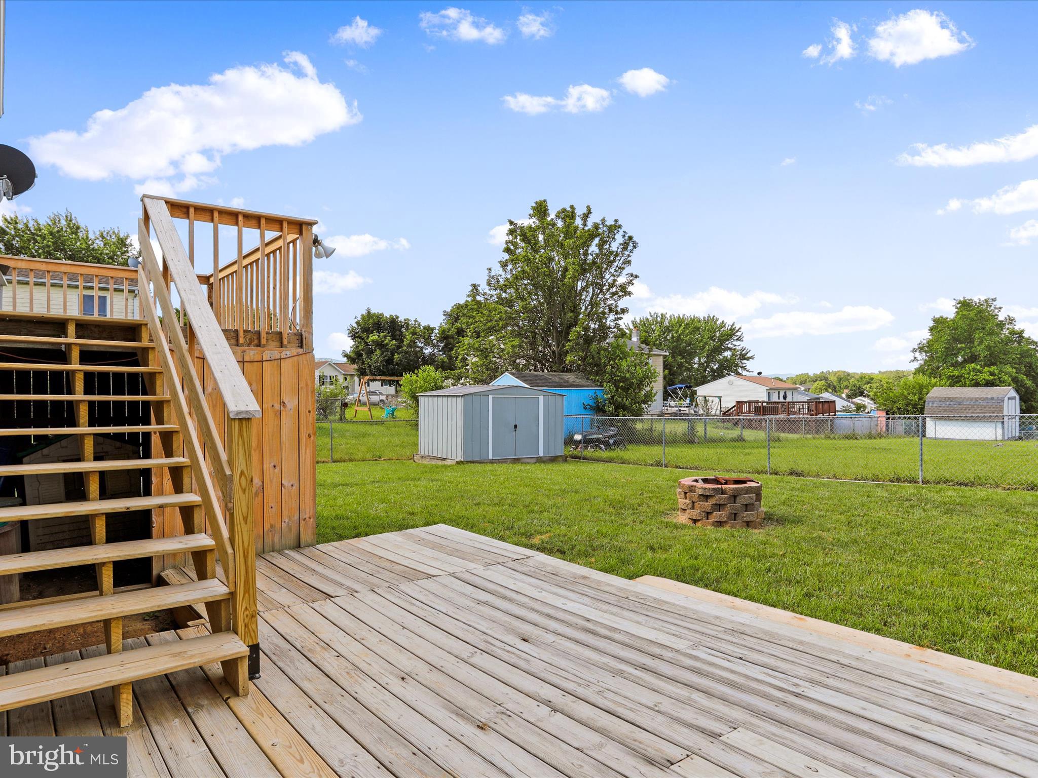 THE MEADOWS AT STRASBURG - Residential