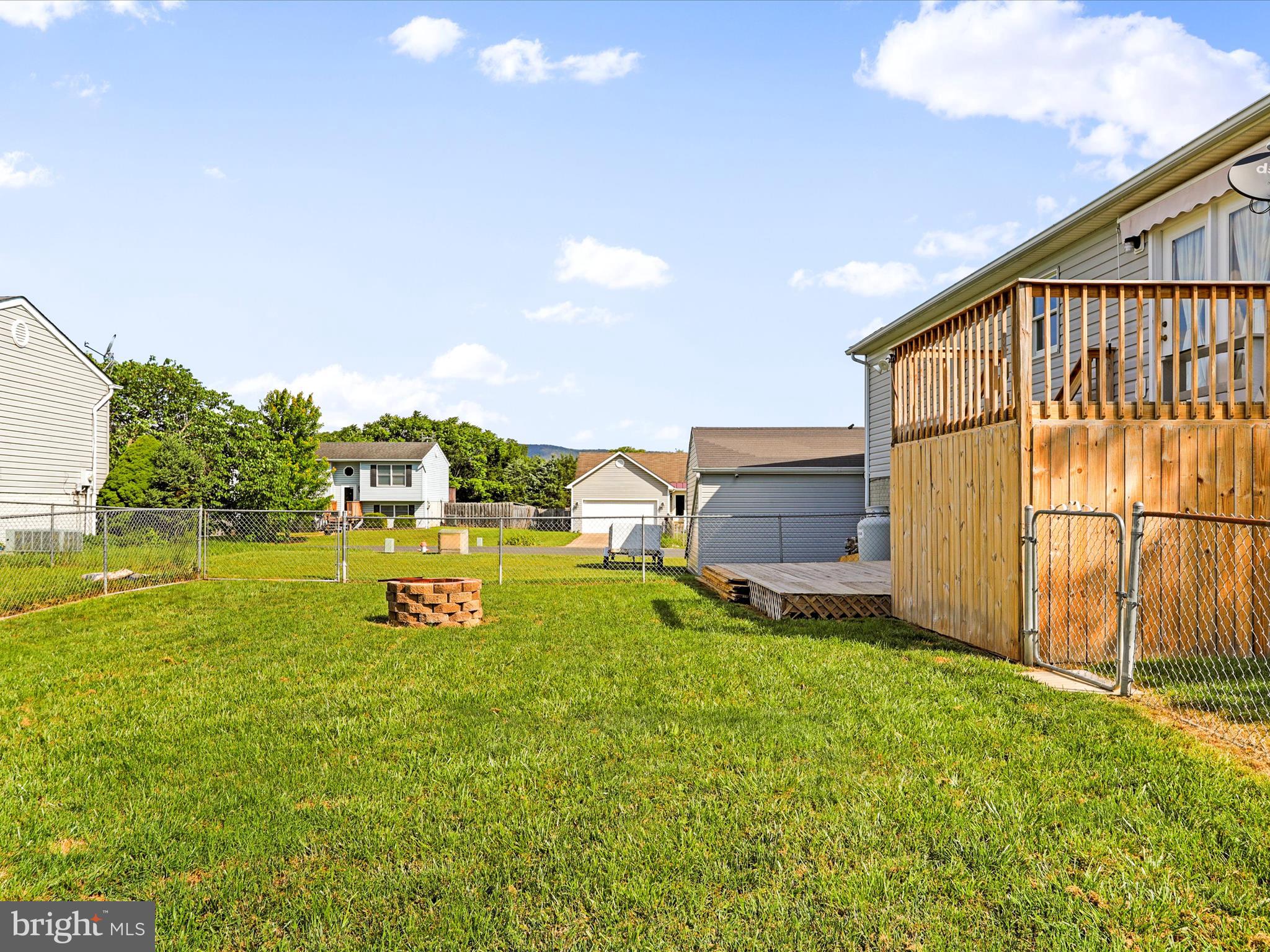 THE MEADOWS AT STRASBURG - Residential