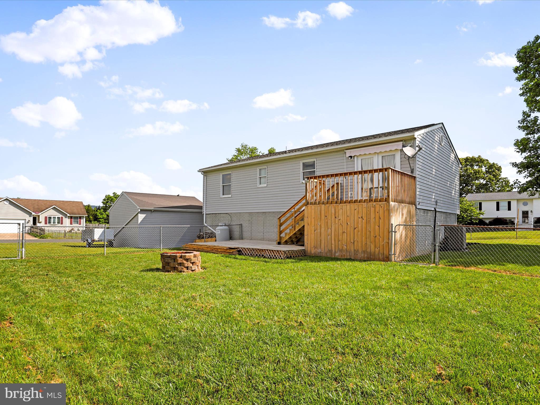 THE MEADOWS AT STRASBURG - Residential