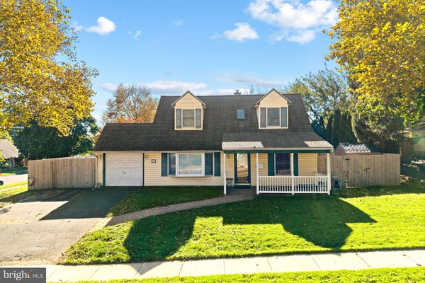 54 QUARTER TURN WEST RD, LEVITTOWN, PA 19057 - Image 20f12800f3df4efdd417db36f583fc0a/3754332945