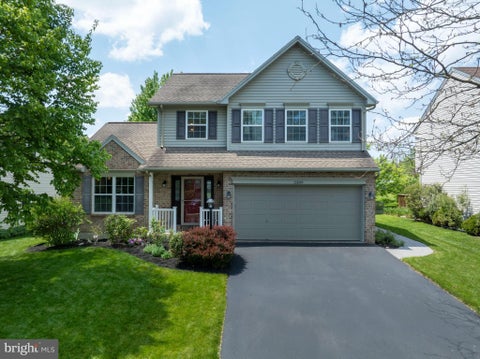 Homes For Sale - 2309 Falconpointe Drive<br/> STATE COLLEGE, PA 16801