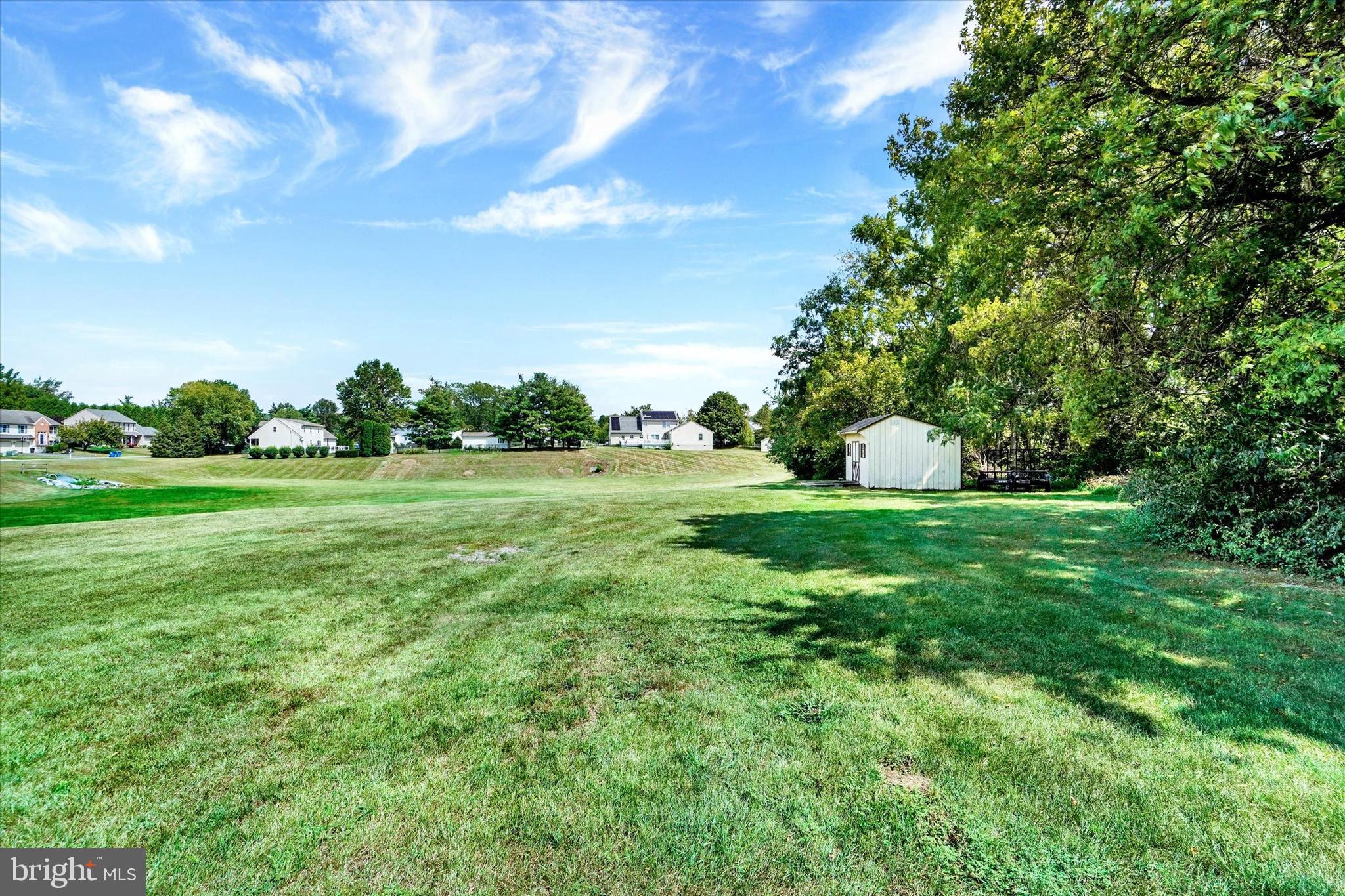 SHERMAN OAKS - Residential