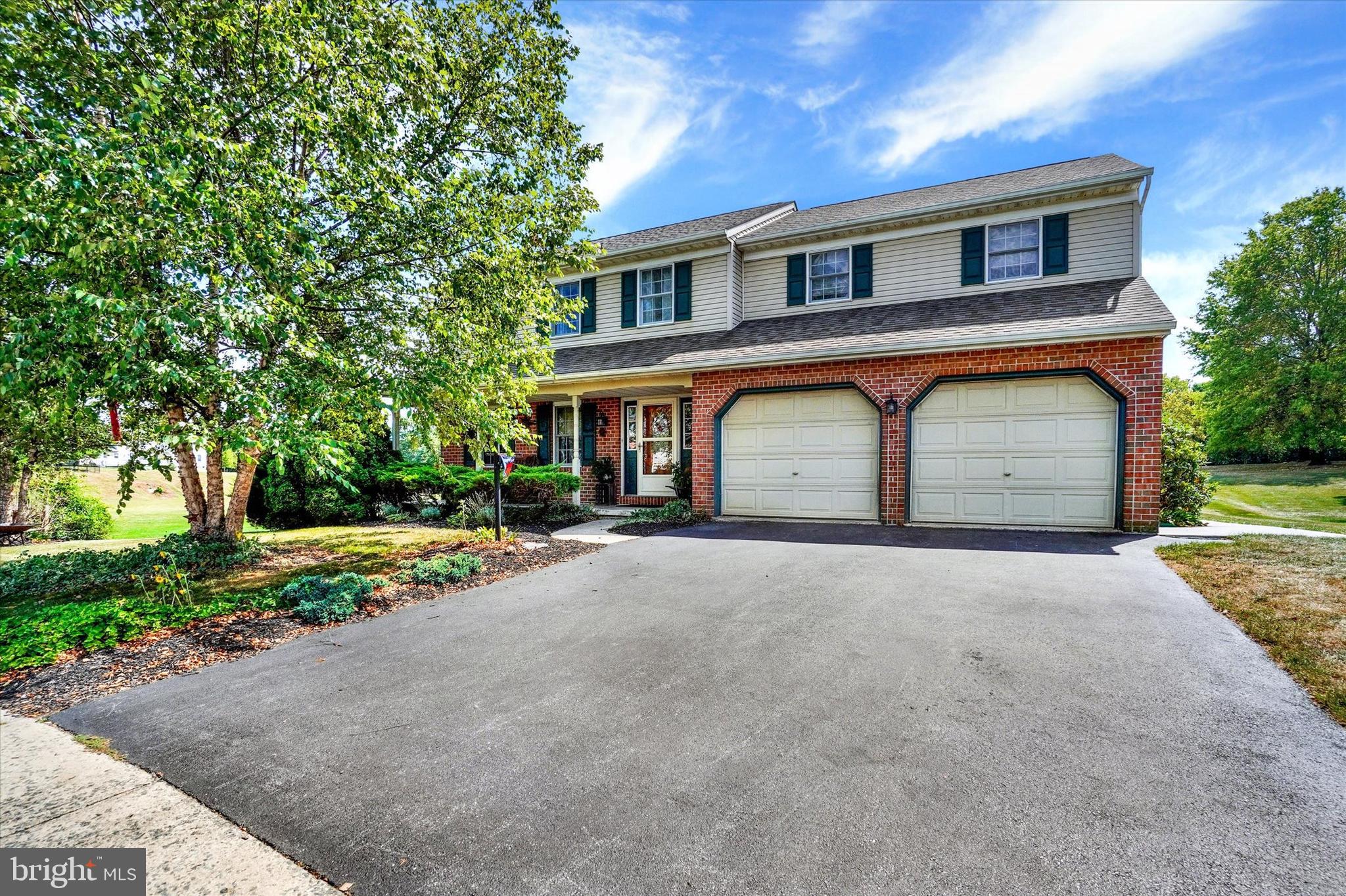 SHERMAN OAKS - Residential