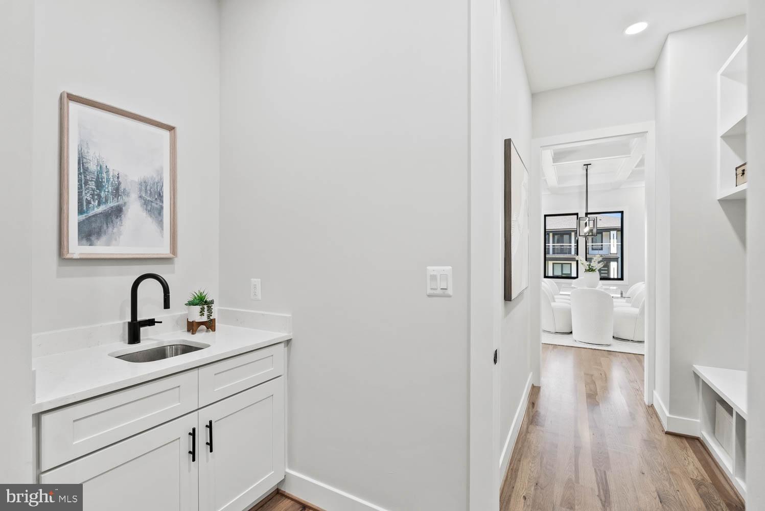 POWHATAN HILLS - Residential