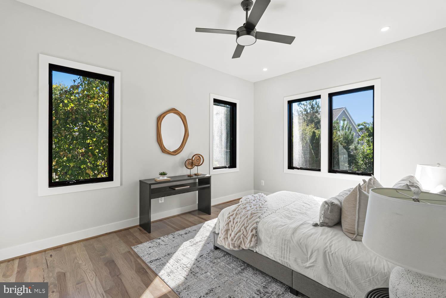 POWHATAN HILLS - Residential