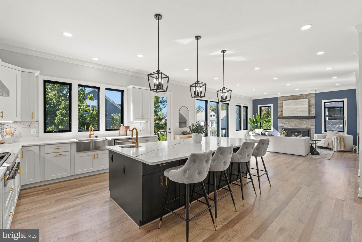 POWHATAN HILLS - Residential