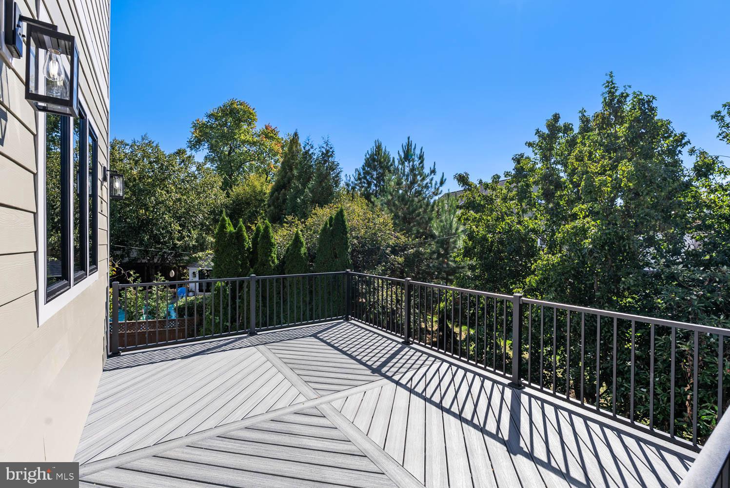 POWHATAN HILLS - Residential