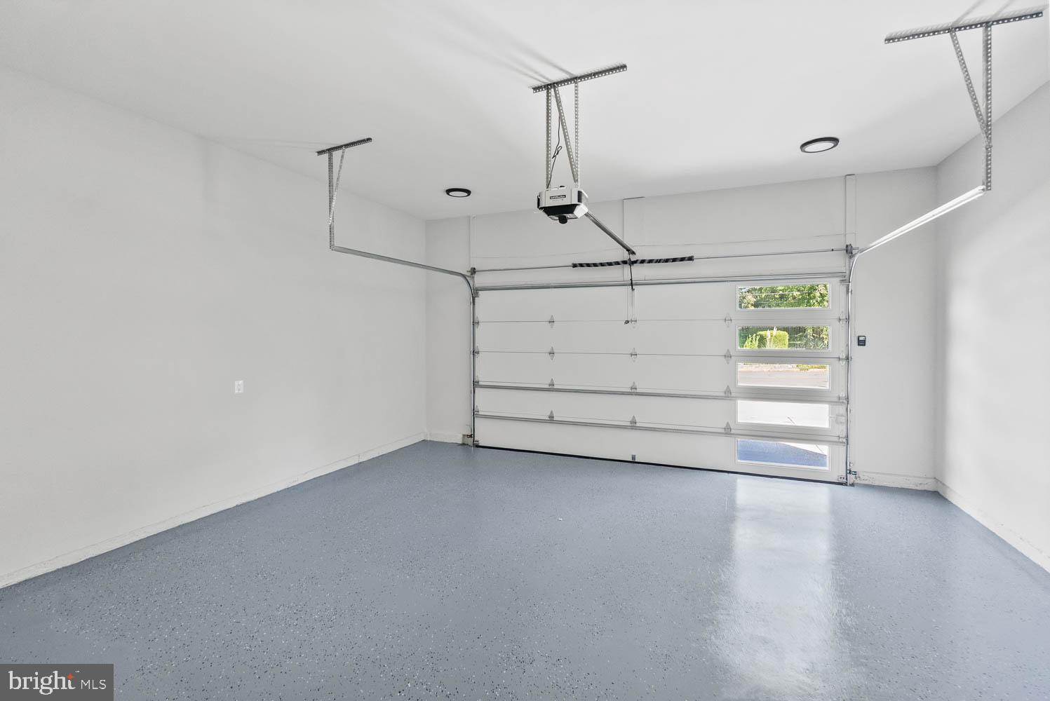 POWHATAN HILLS - Residential