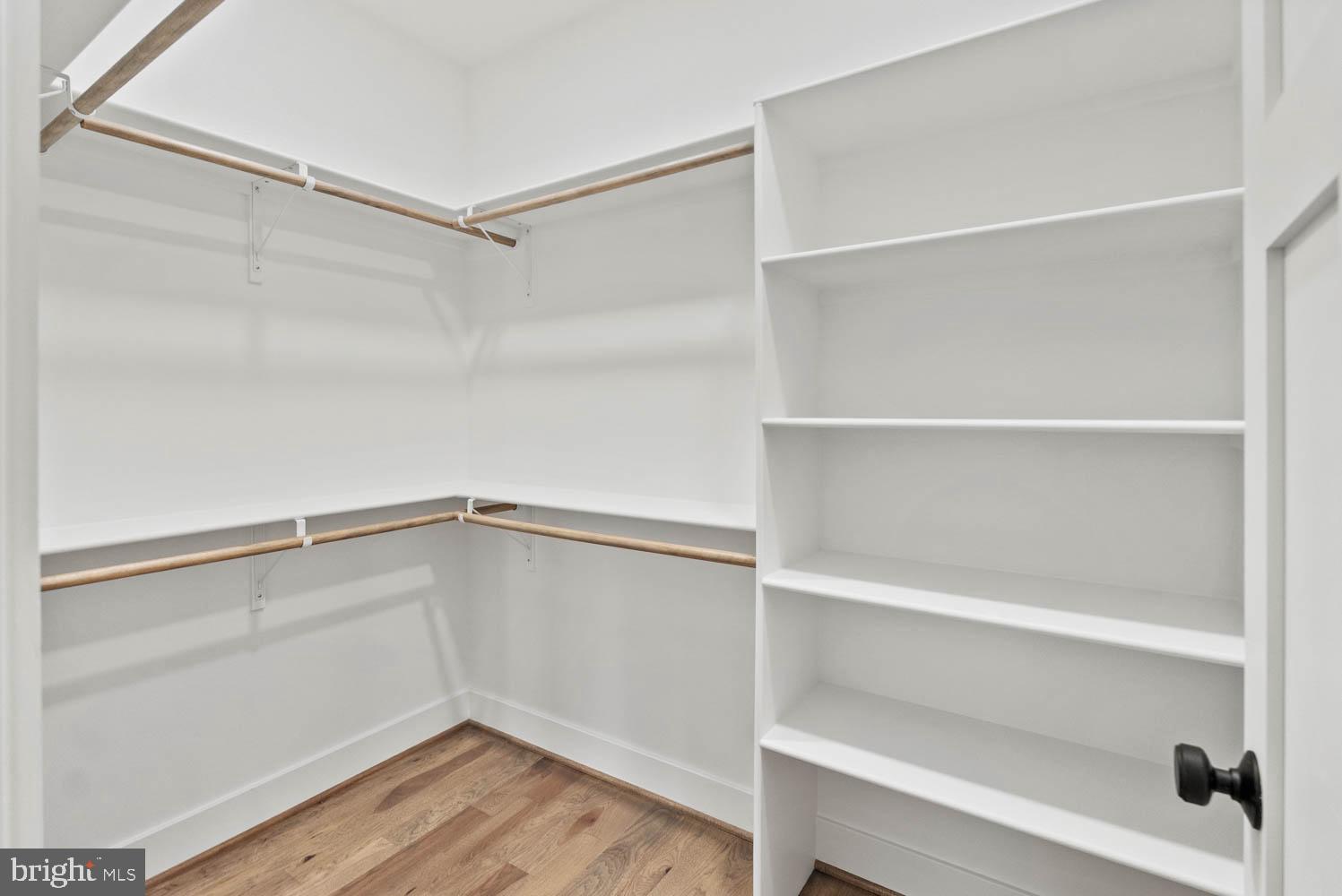 POWHATAN HILLS - Residential