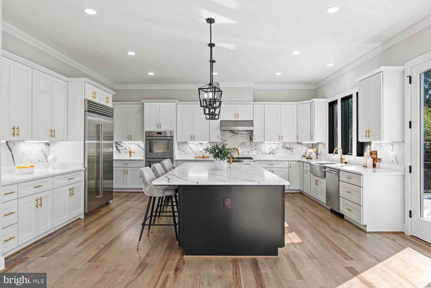 POWHATAN HILLS - Residential