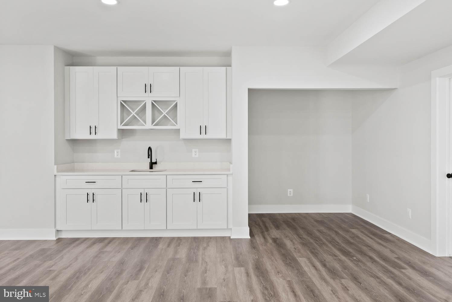 POWHATAN HILLS - Residential